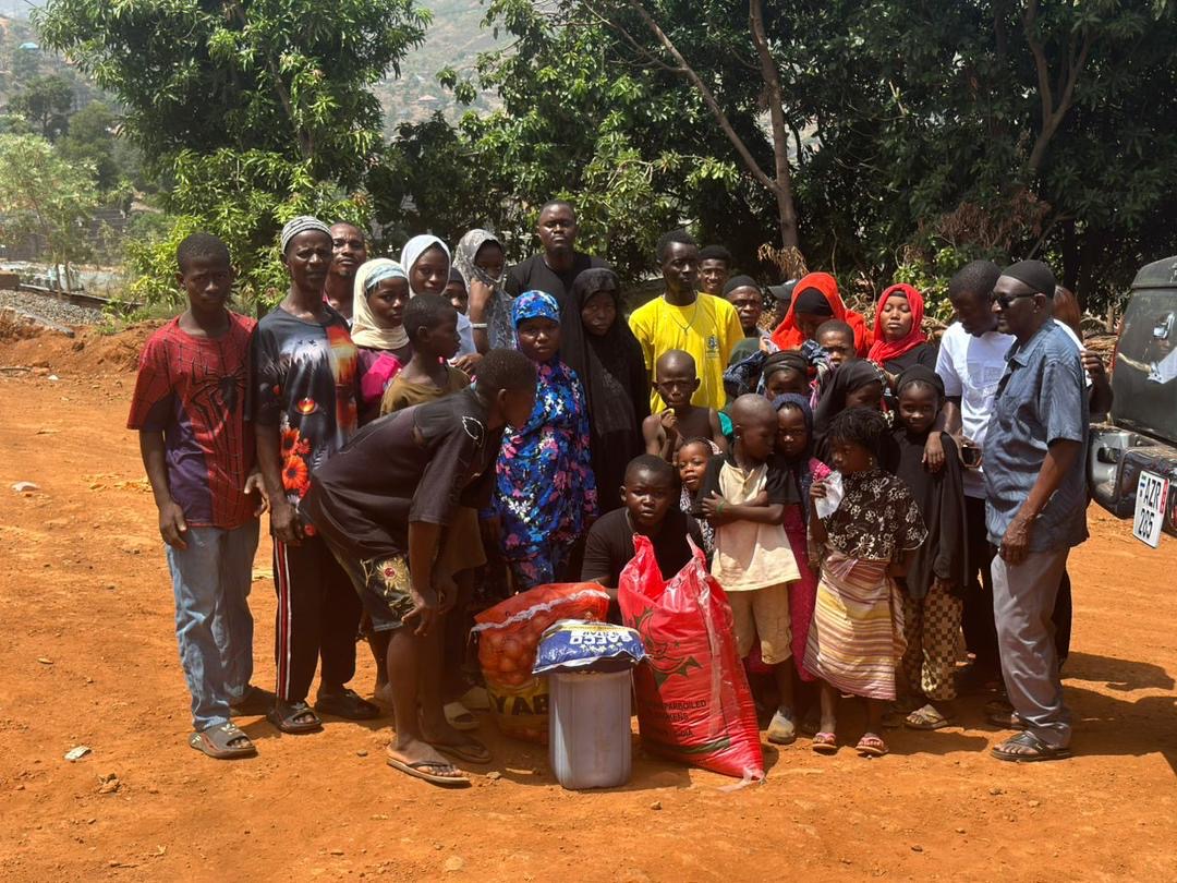 Ramadan group give away